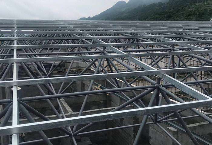 百色仁怀冠英学校艺体楼网架